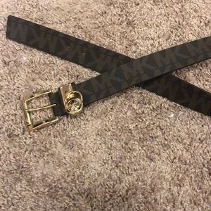 Michael Kors belt NWOT